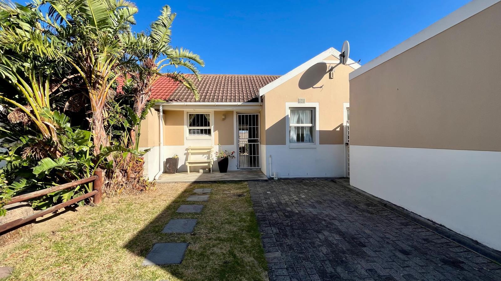 2 Bedroom Townhouse in Whispering Pines