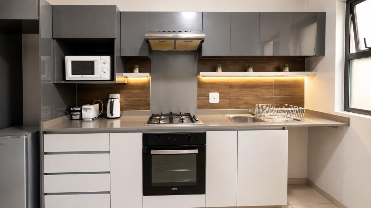 Bachelor apartment in Morningside