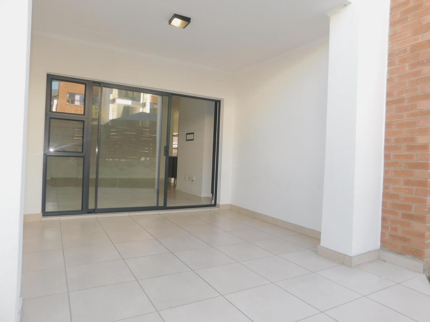 3 Bedroom Apartment in Olivedale