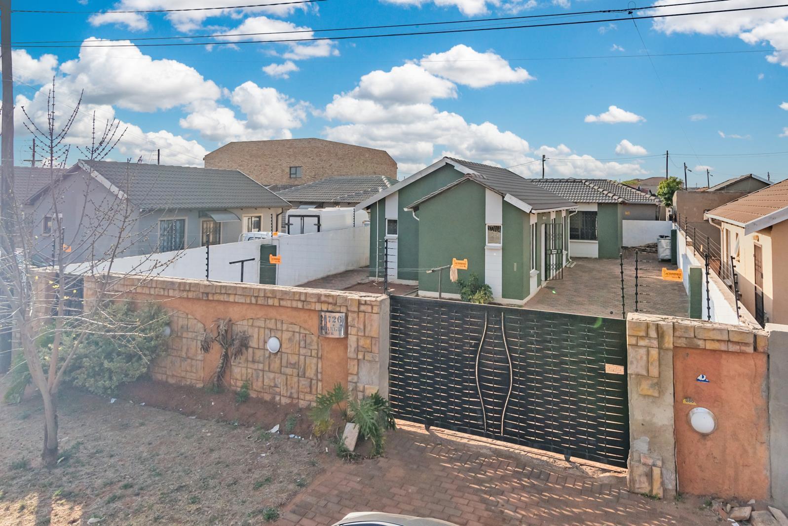 3 Bedroom House in Protea Glen