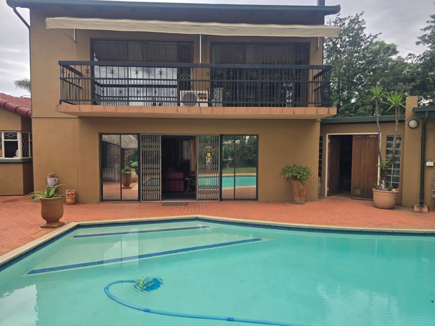 4 Bedroom House in Sinoville