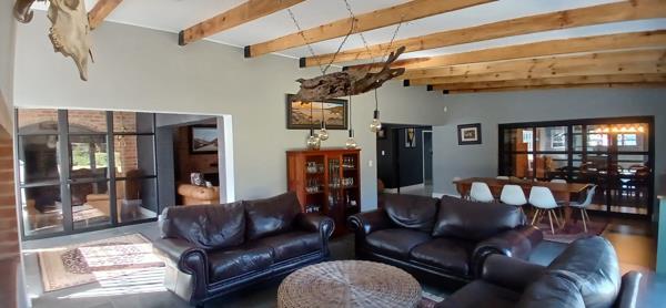 4 Bedroom House in Noordheuwel