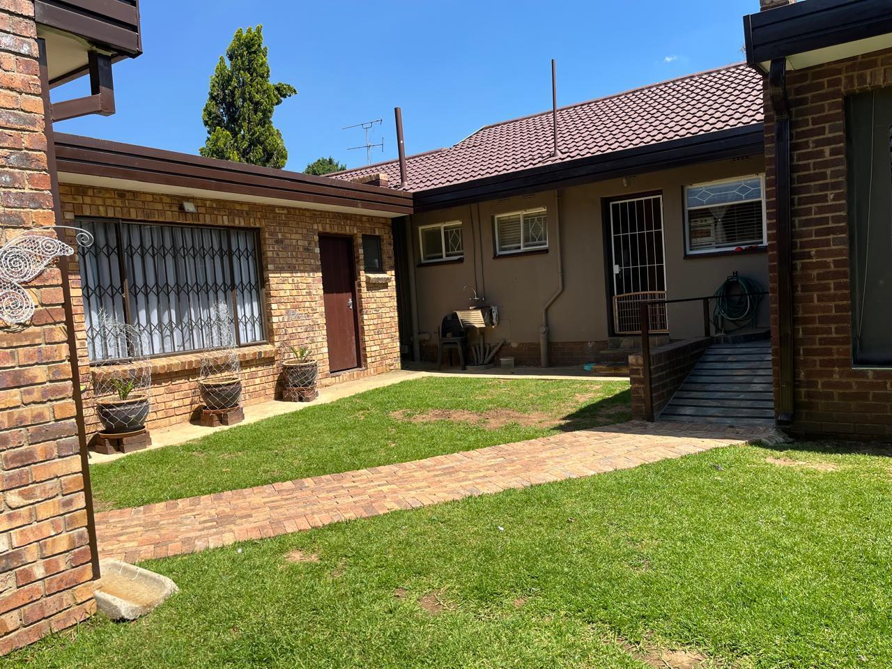 3 Bedroom House in Impala Park