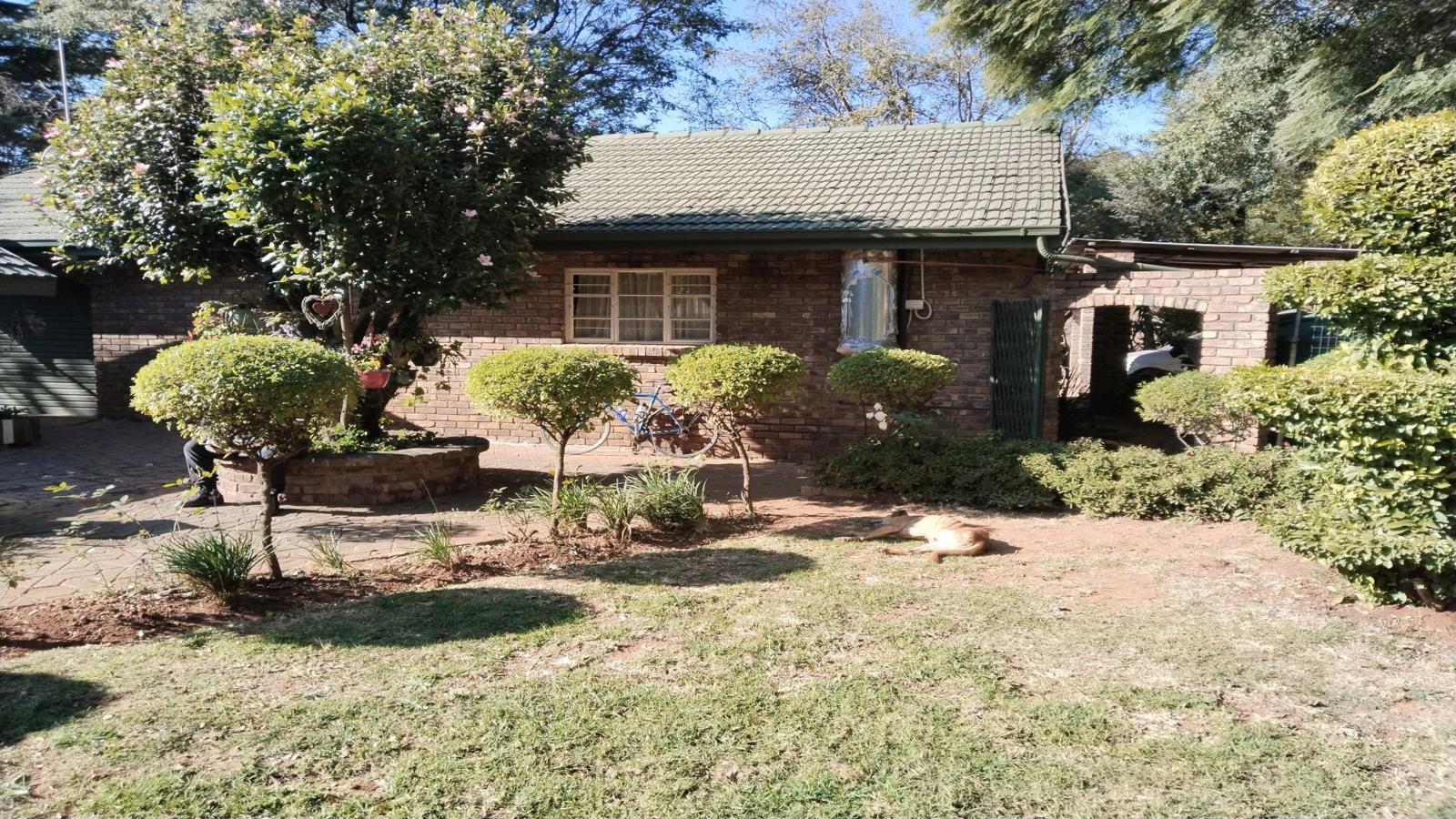1 Bedroom Garden Cottage in President Park