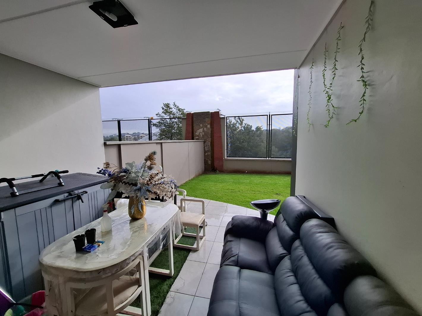 3 Bedroom Apartment in Waterfall Estate