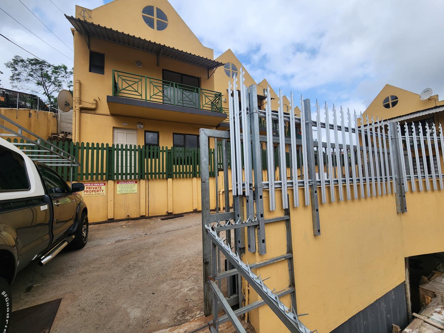 3 Bedroom Apartment in Durban North