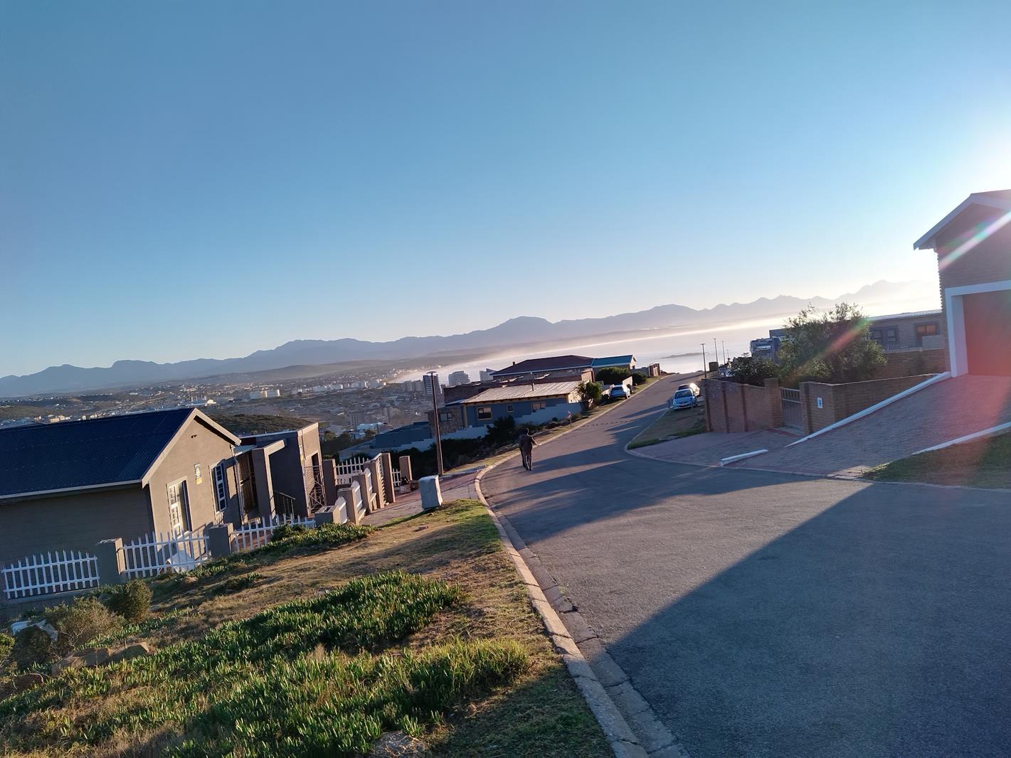600 m² Land available in Mossel Bay Ext 26