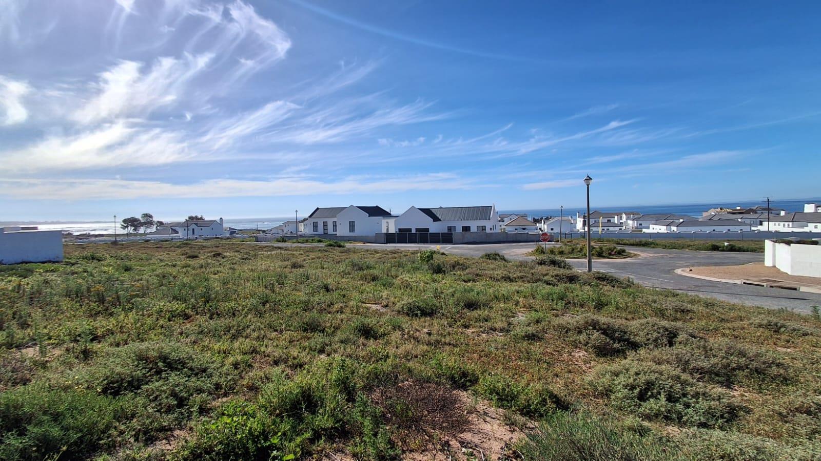 782 m² Land available in Da Gama Bay