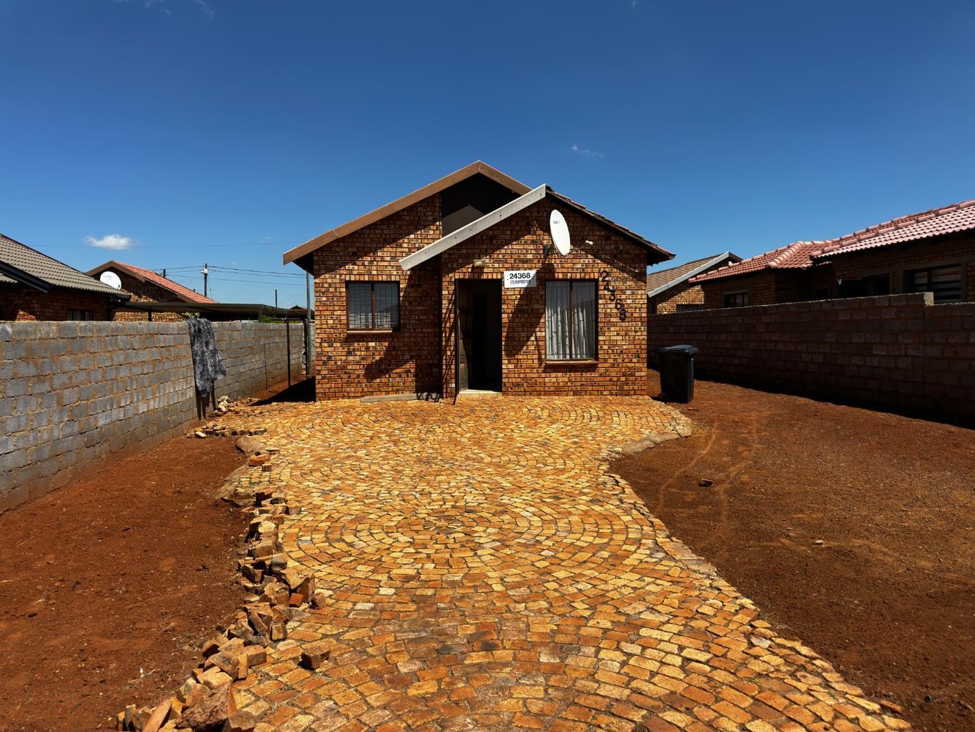 3 Bedroom House in Protea Glen