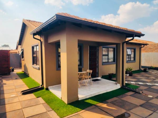 3 Bedroom House in Vosloorus