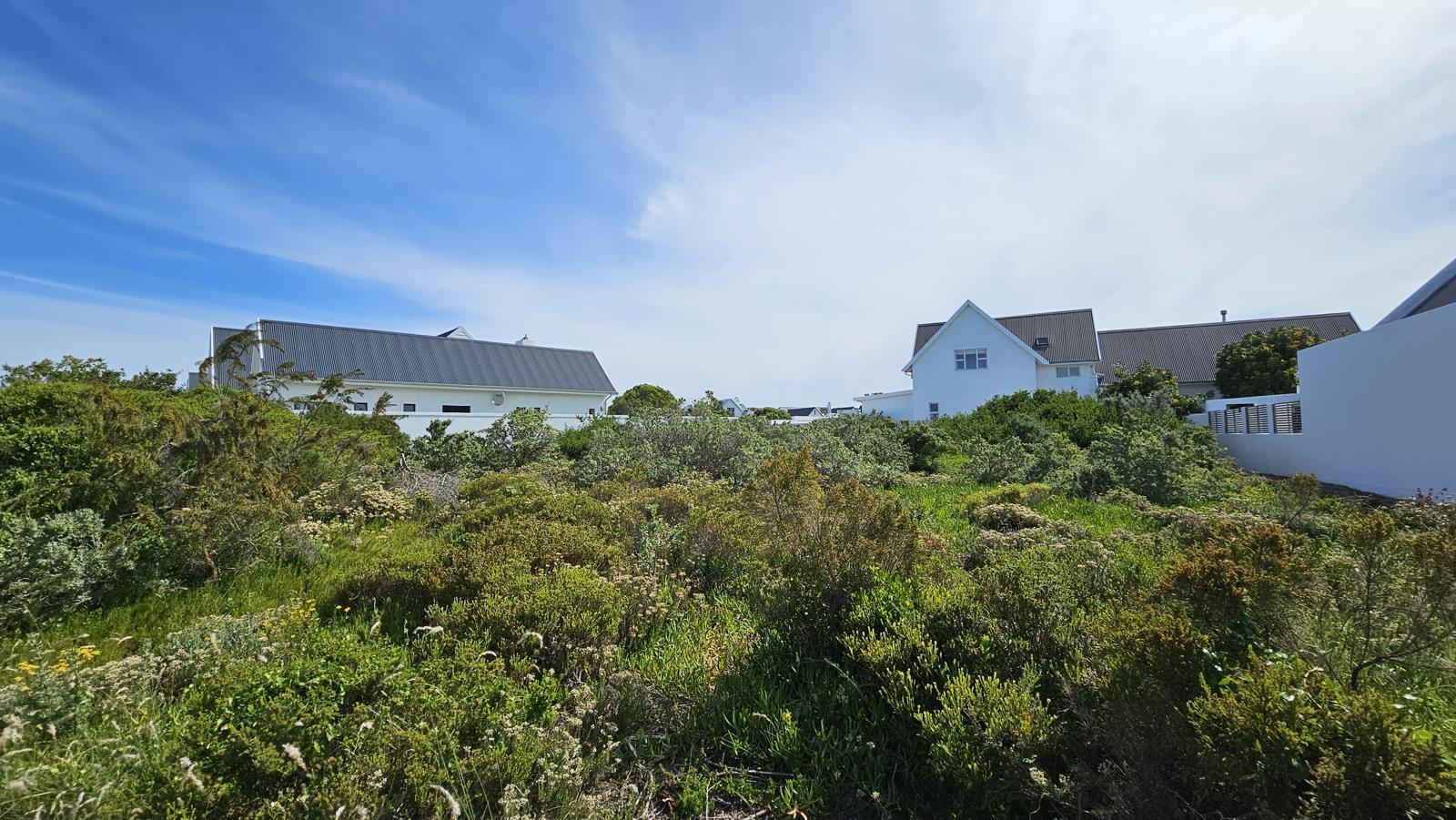 861 m² Land available in St Francis Links