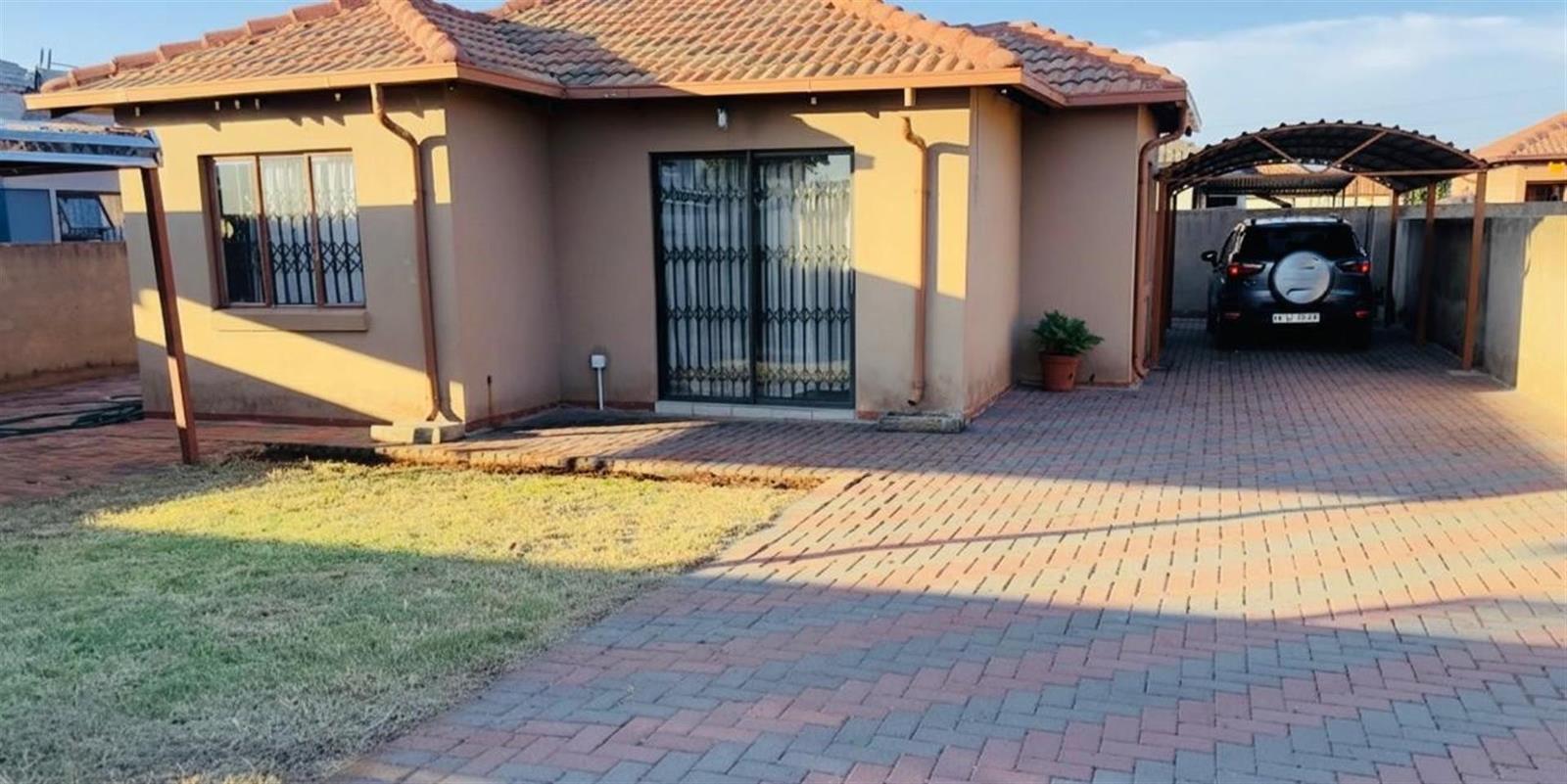 3 Bedroom House in The Orchards