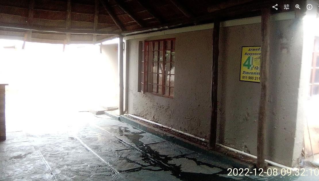 2 Bedroom House in Chiawelo