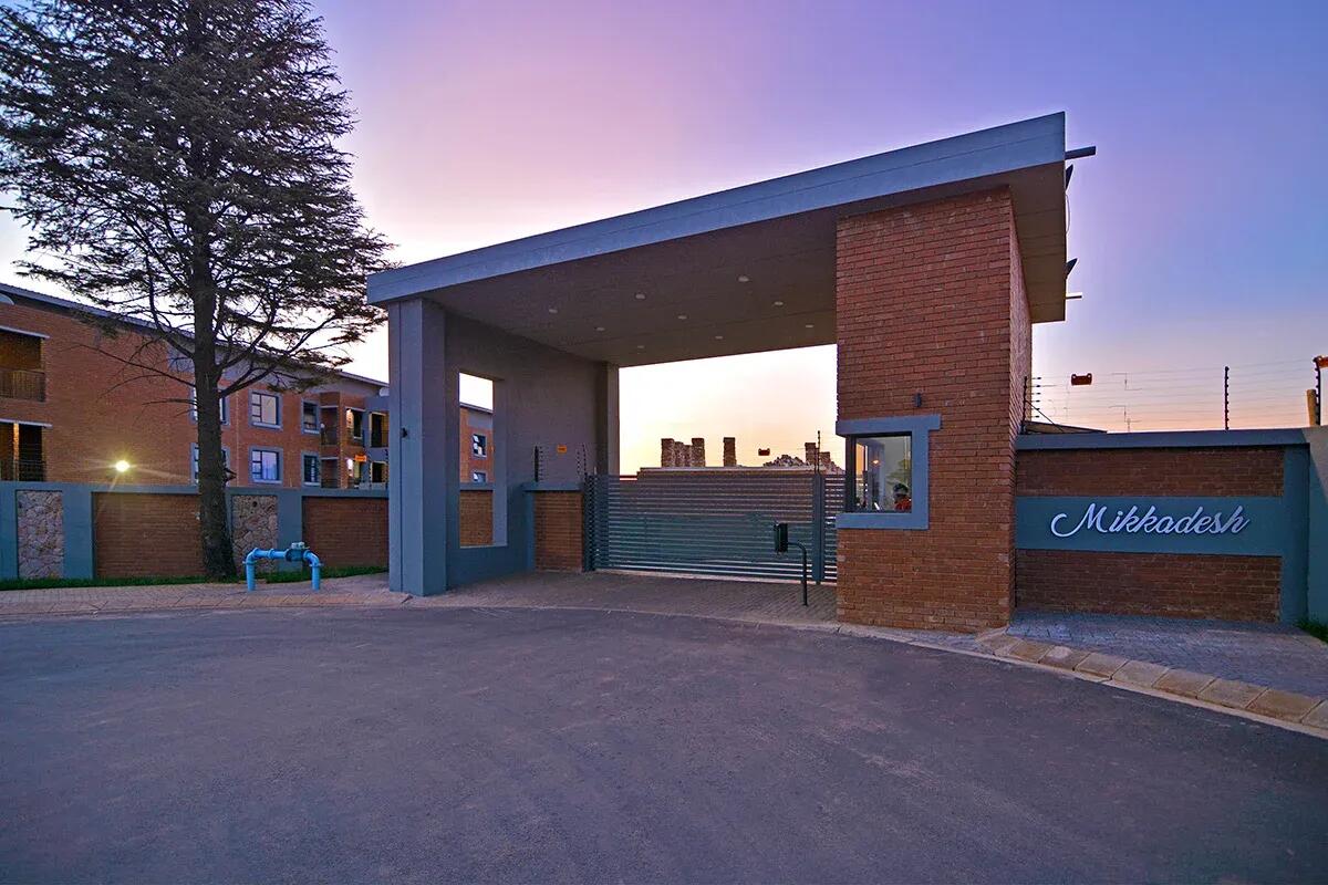 2 Bedroom Townhouse in Witpoortjie