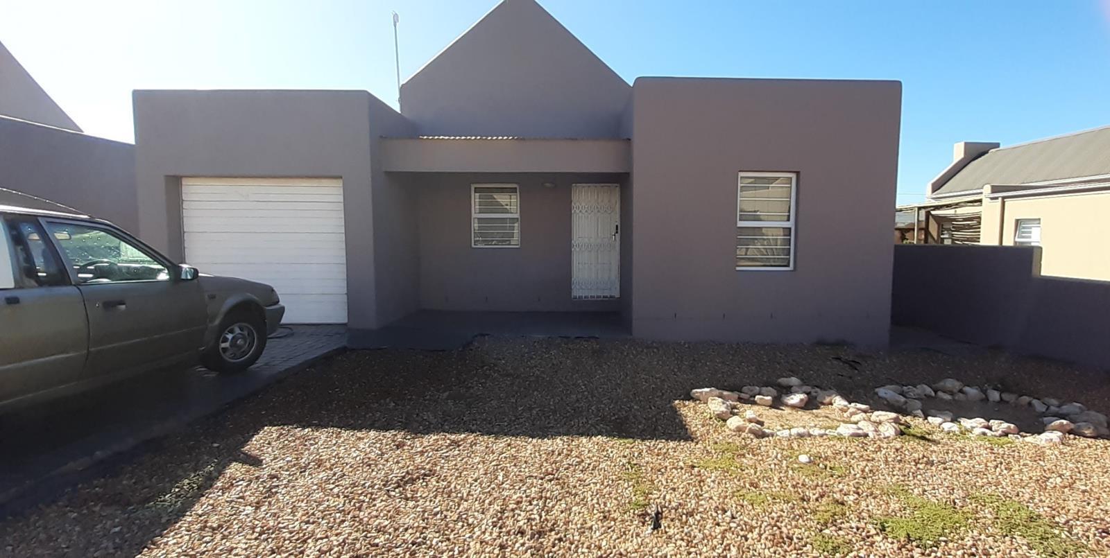 3 Bedroom Townhouse in Vredenburg