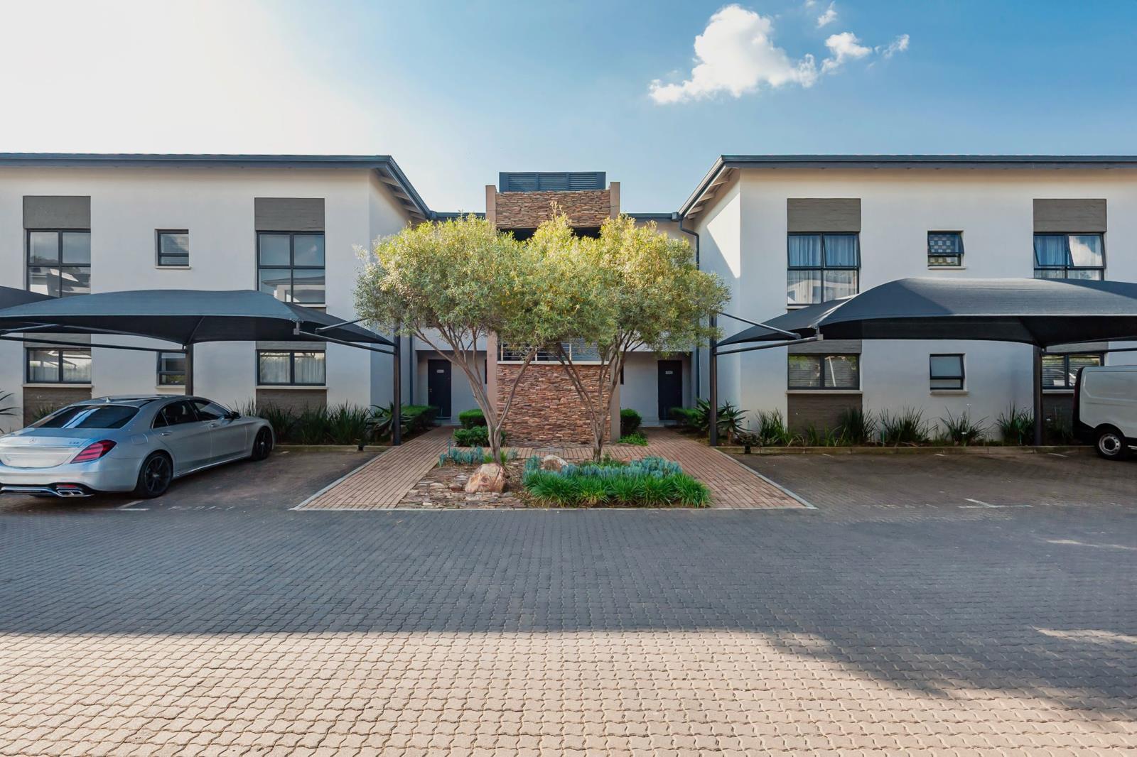 2 Bedroom House in Eye of Africa Estate