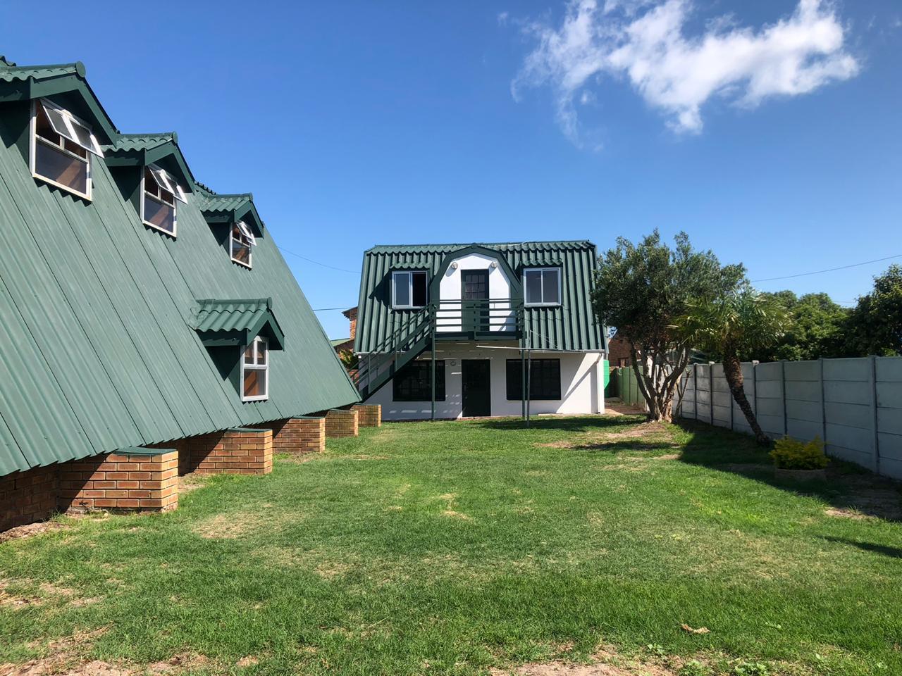 5 Bedroom House in Franskraal