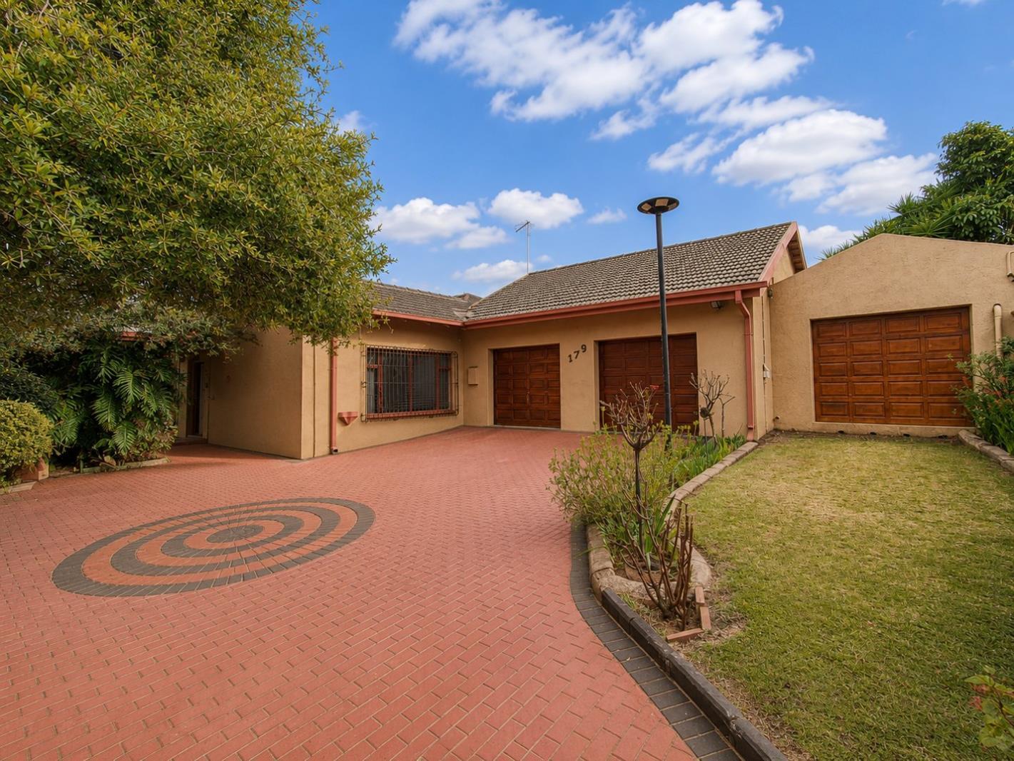 4 Bedroom House in Primrose