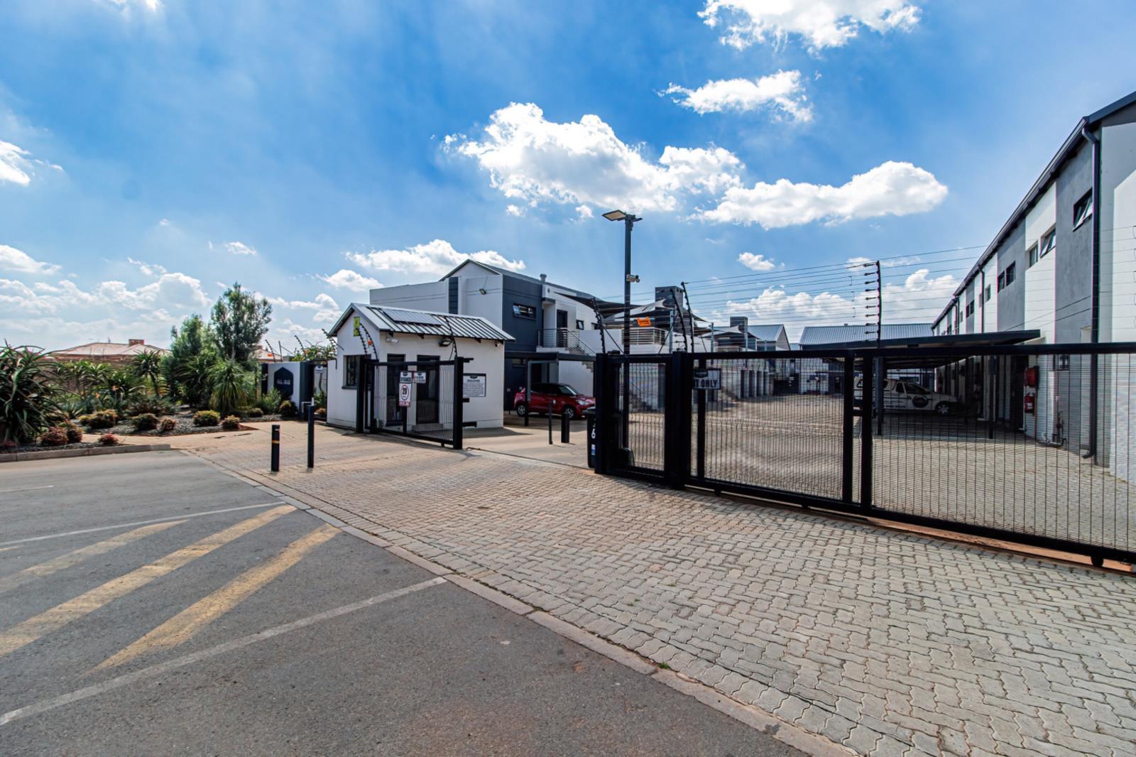 2 Bedroom Apartment in Rynfield