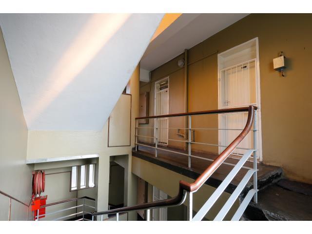 0.5 Bedroom House in Pretoria Central