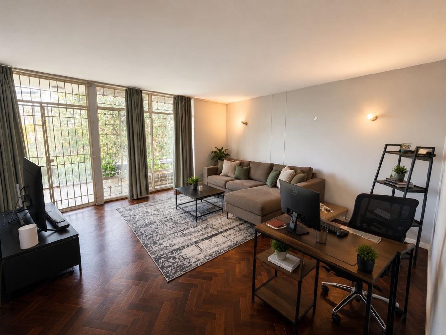 1 Bedroom Apartment in Bryanston