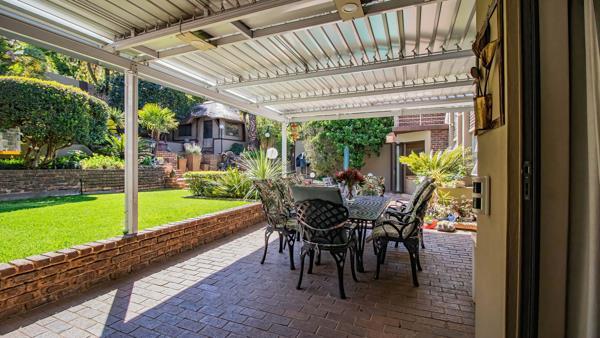 5 Bedroom House in Glenvista