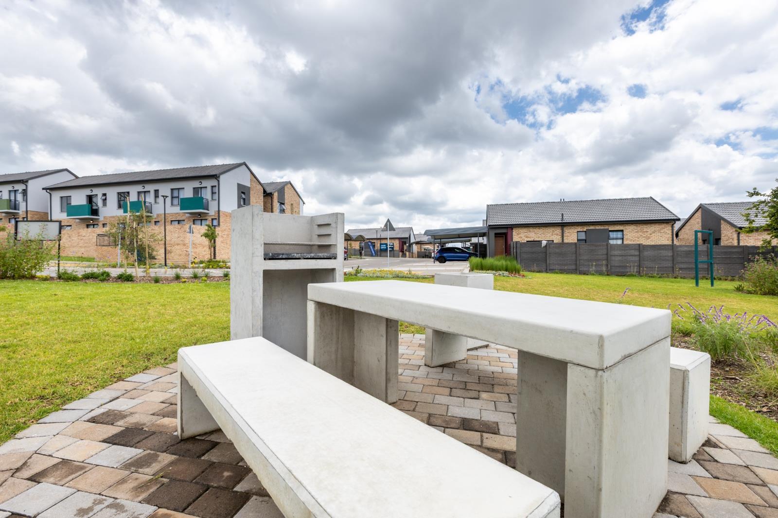 2 Bedroom Apartment in Amberfield