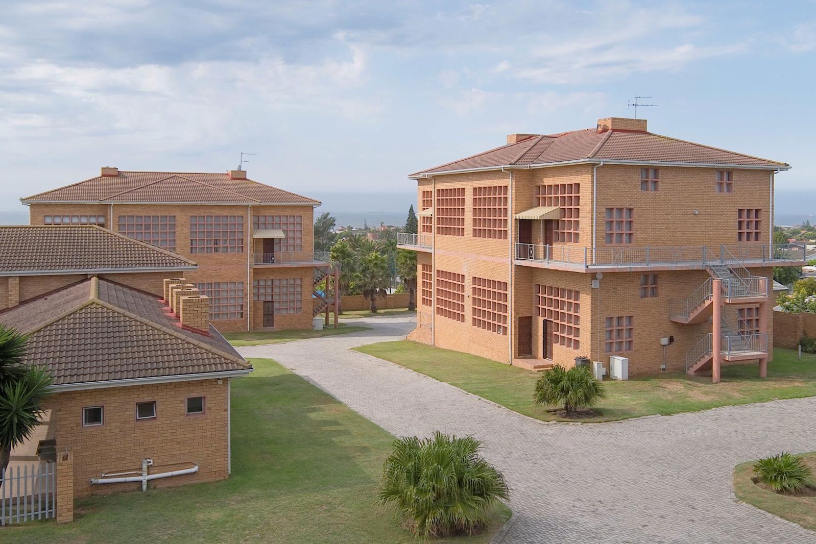 1 Bedroom Apartment in Bluewater Bay
