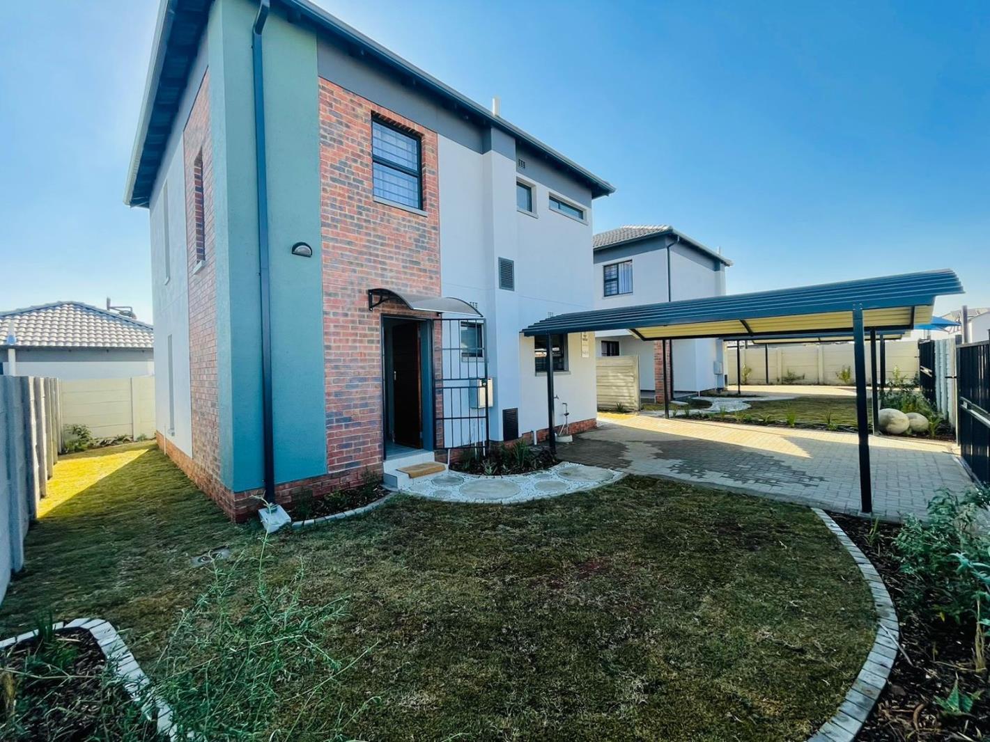 3 Bedroom Duplex in Sky City