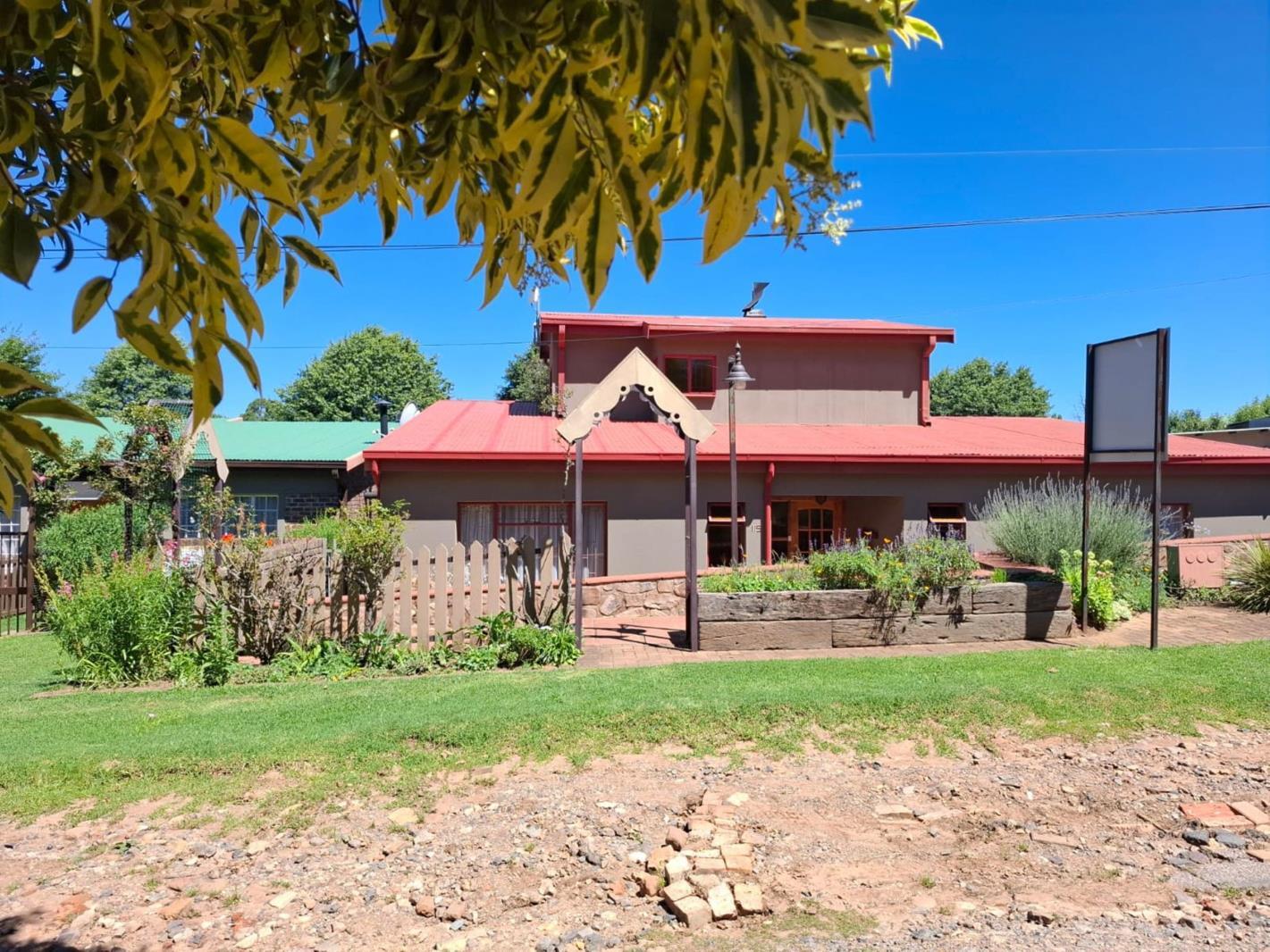 5 Bedroom House in Dullstroom