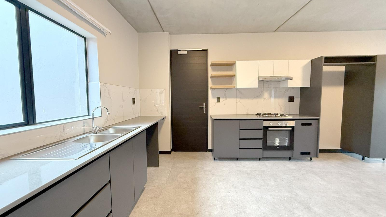 4 Bedroom Apartment in Treesbank AH