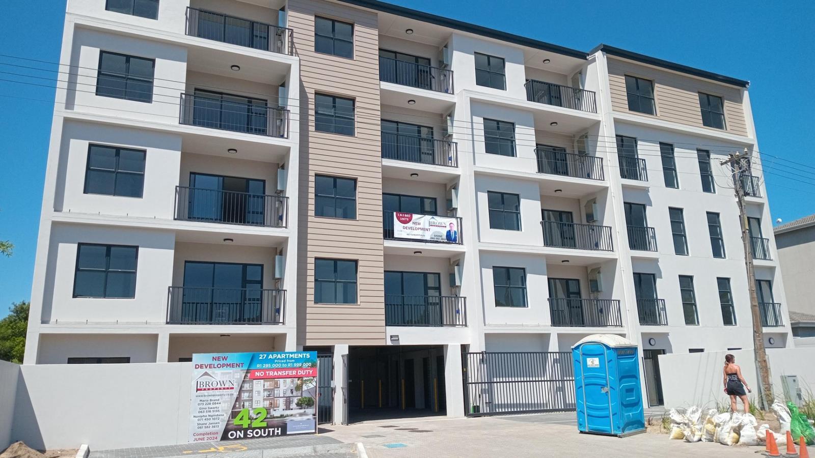 2 Bedroom Apartment in Table View
