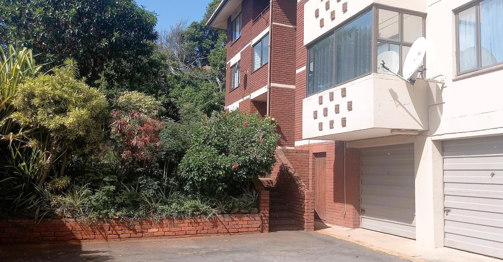 2 Bedroom Apartment in Illovo Beach