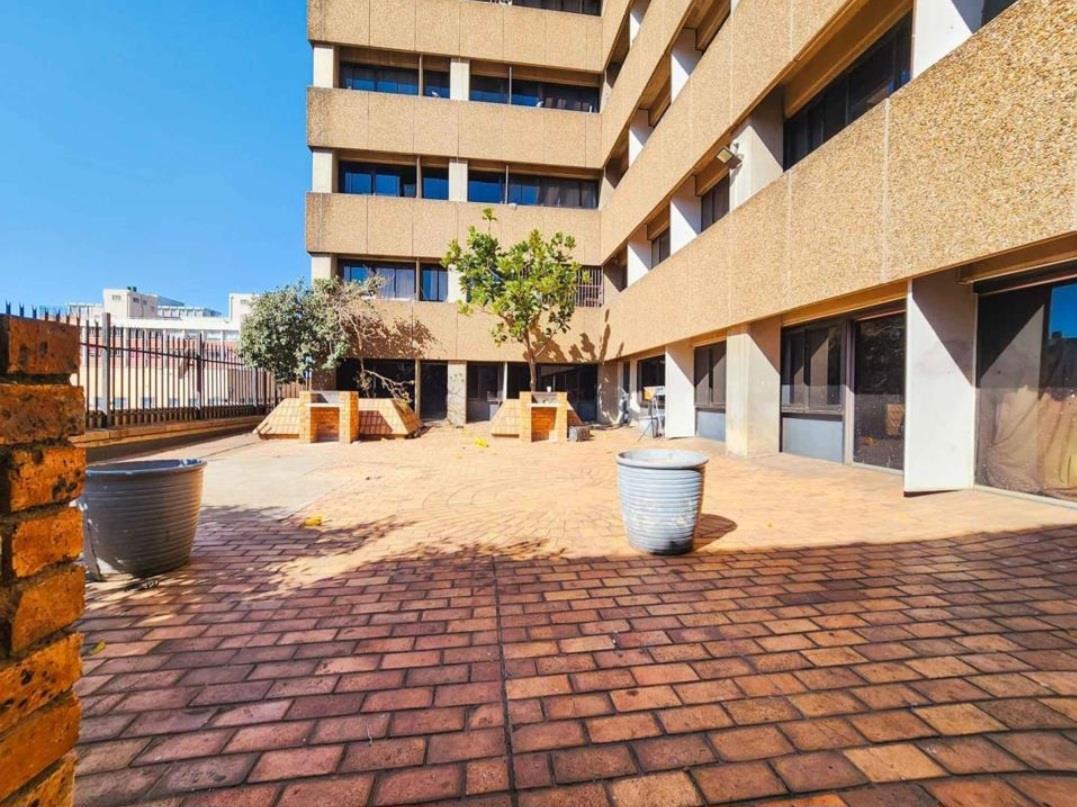 Studio Apartment in Johannesburg CBD