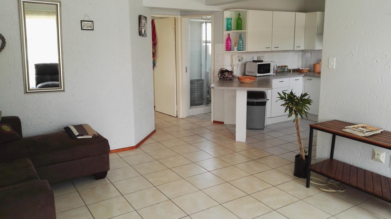 1 Bedroom Apartment in Paulshof