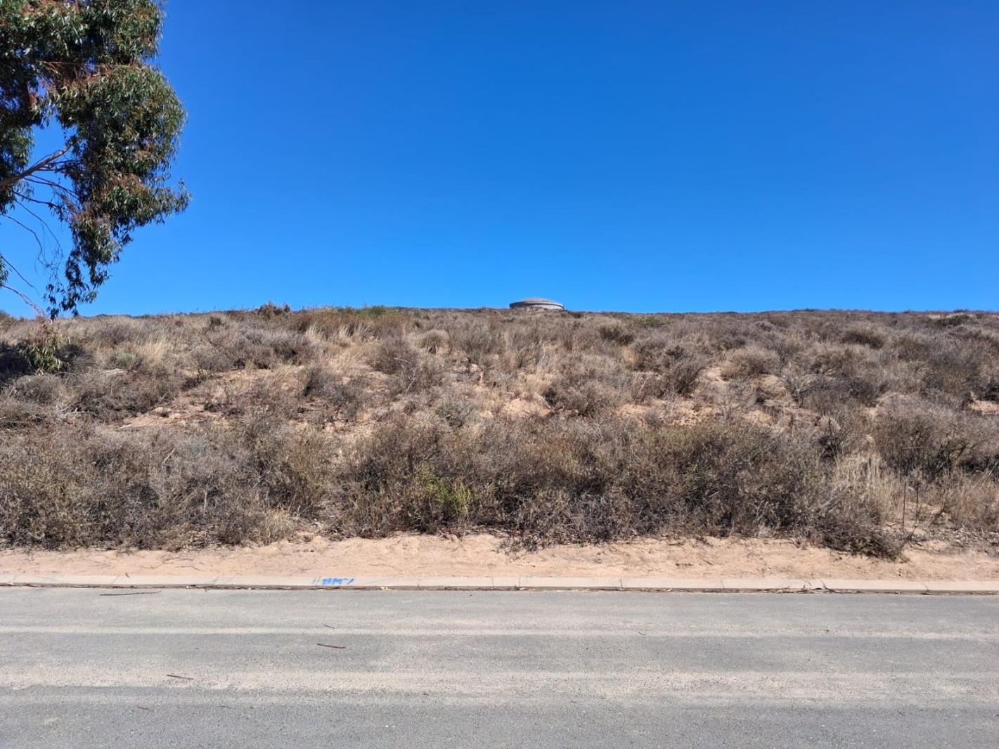 872 m² Land available in Britannica Heights