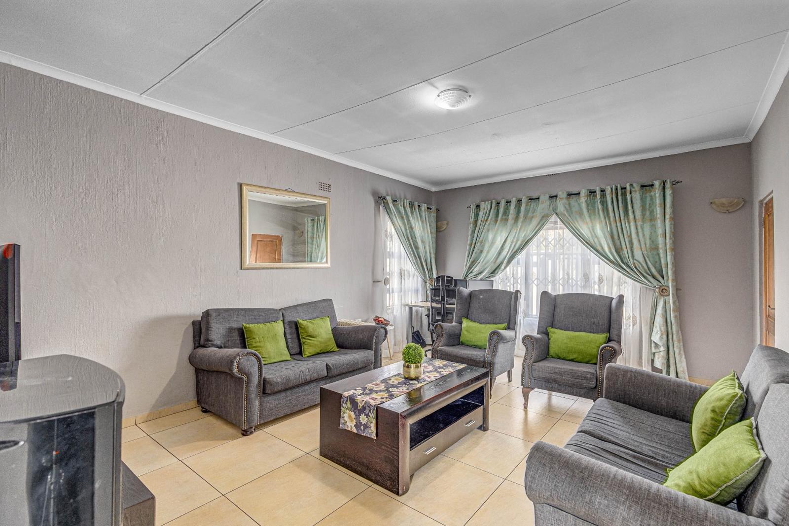 3 Bedroom House in Riverlea