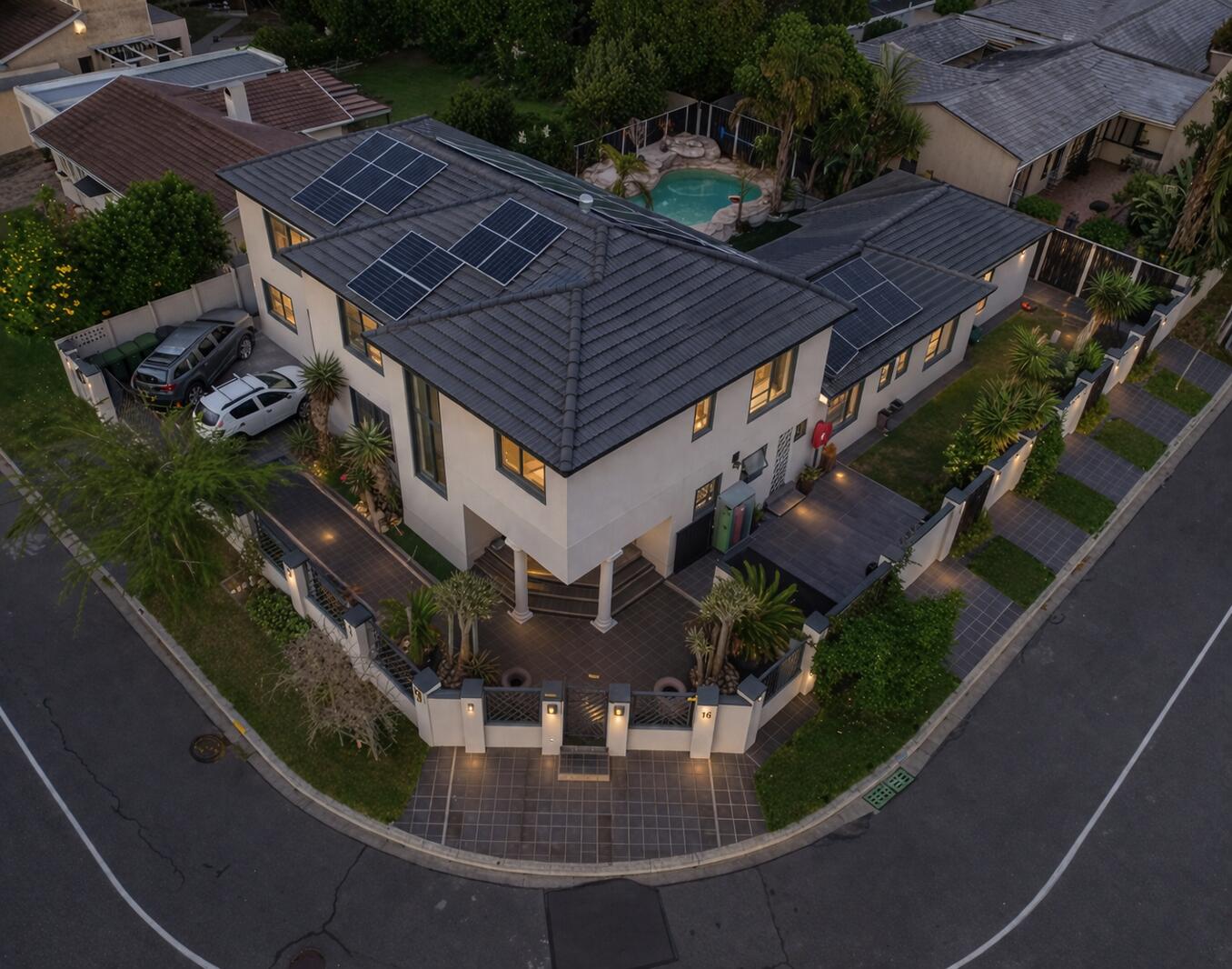 4 Bedroom House in Flamingo Vlei