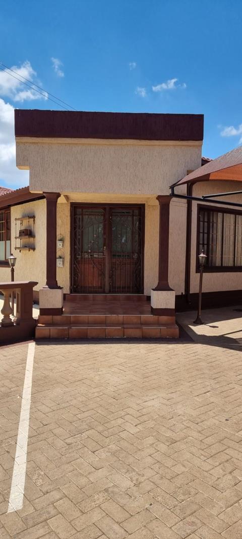 3 Bedroom House in Lambton