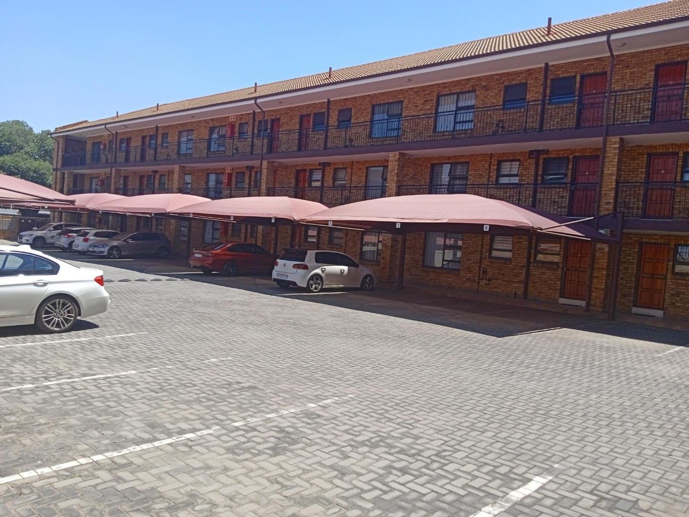 2 Bedroom Townhouse in Alberton