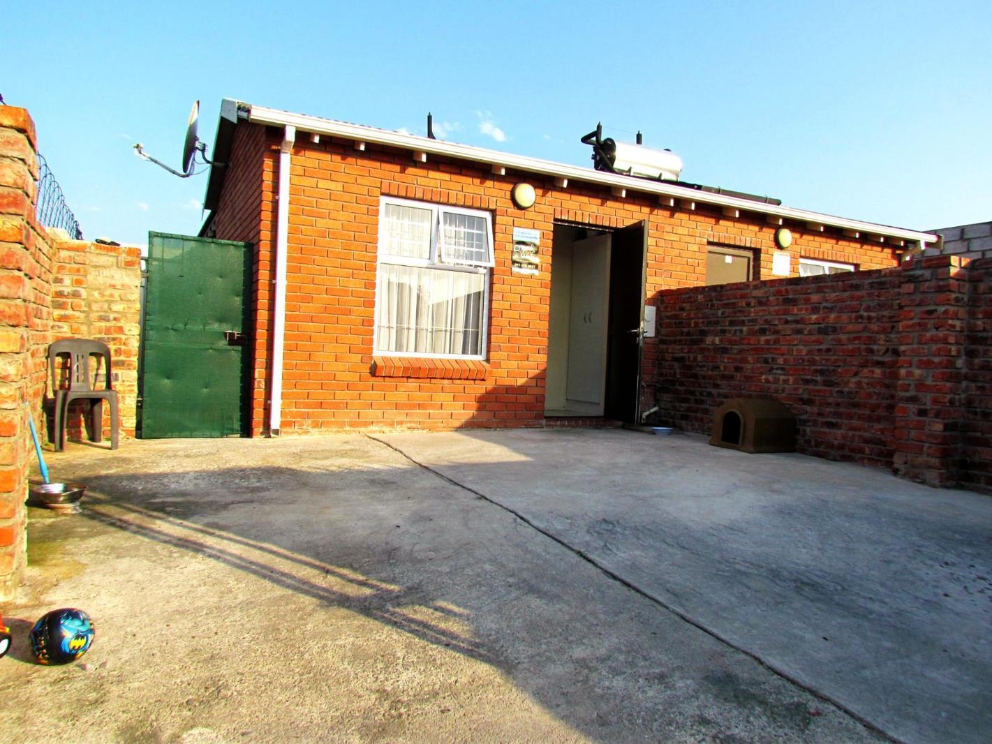 3 Bedroom House in Walmer Link