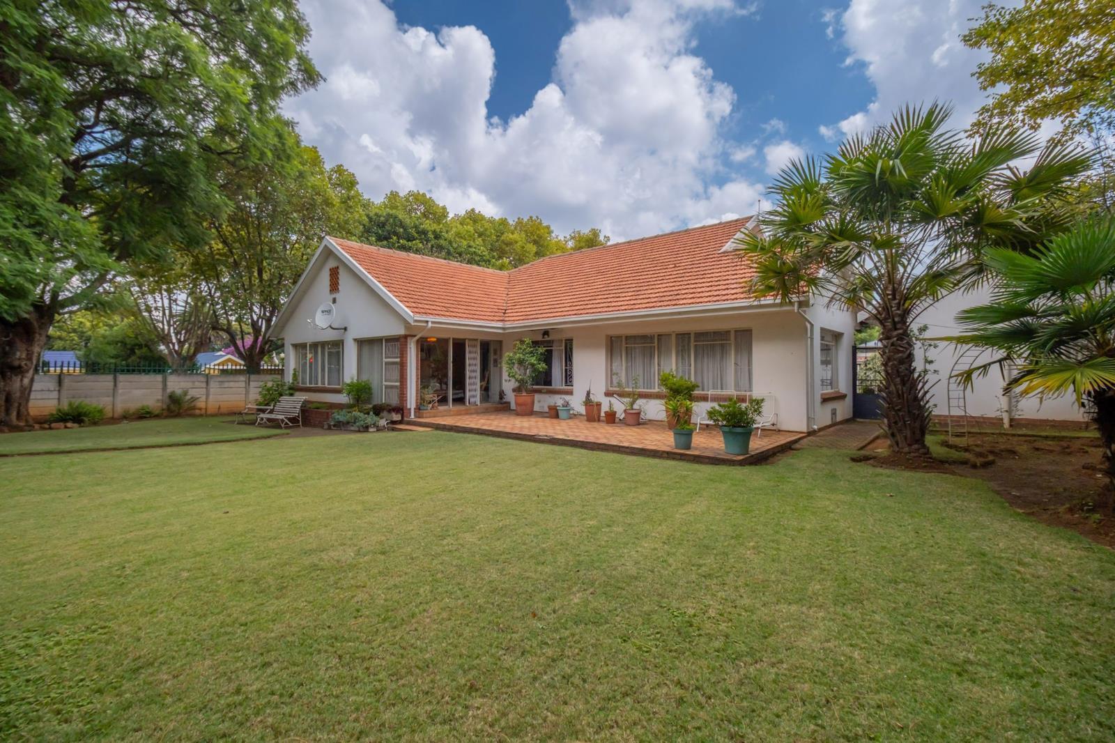 3 Bedroom House in Krugersdorp North