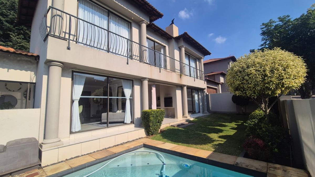 3 Bedroom Townhouse in Sandown