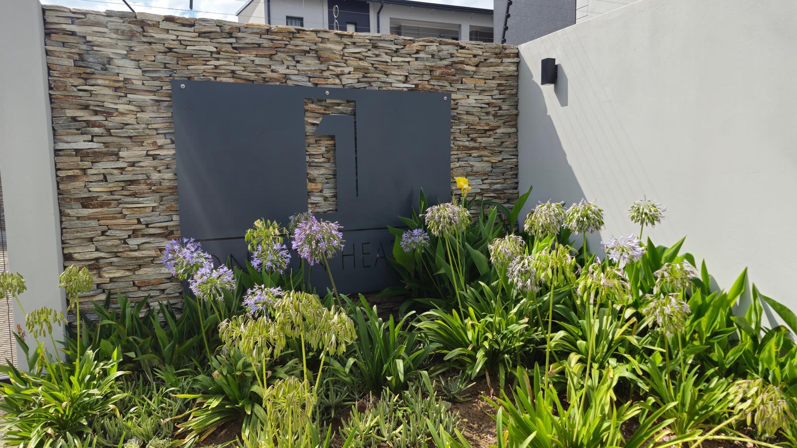 2 Bedroom Apartment in Grand Central