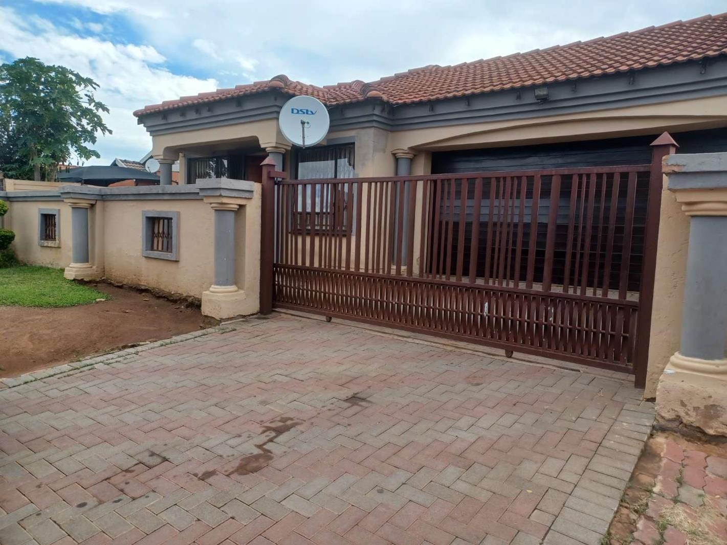 3 Bedroom House in Rosslyn