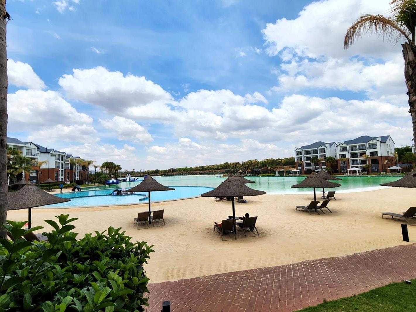 1 Bedroom Apartment in Zwartkop