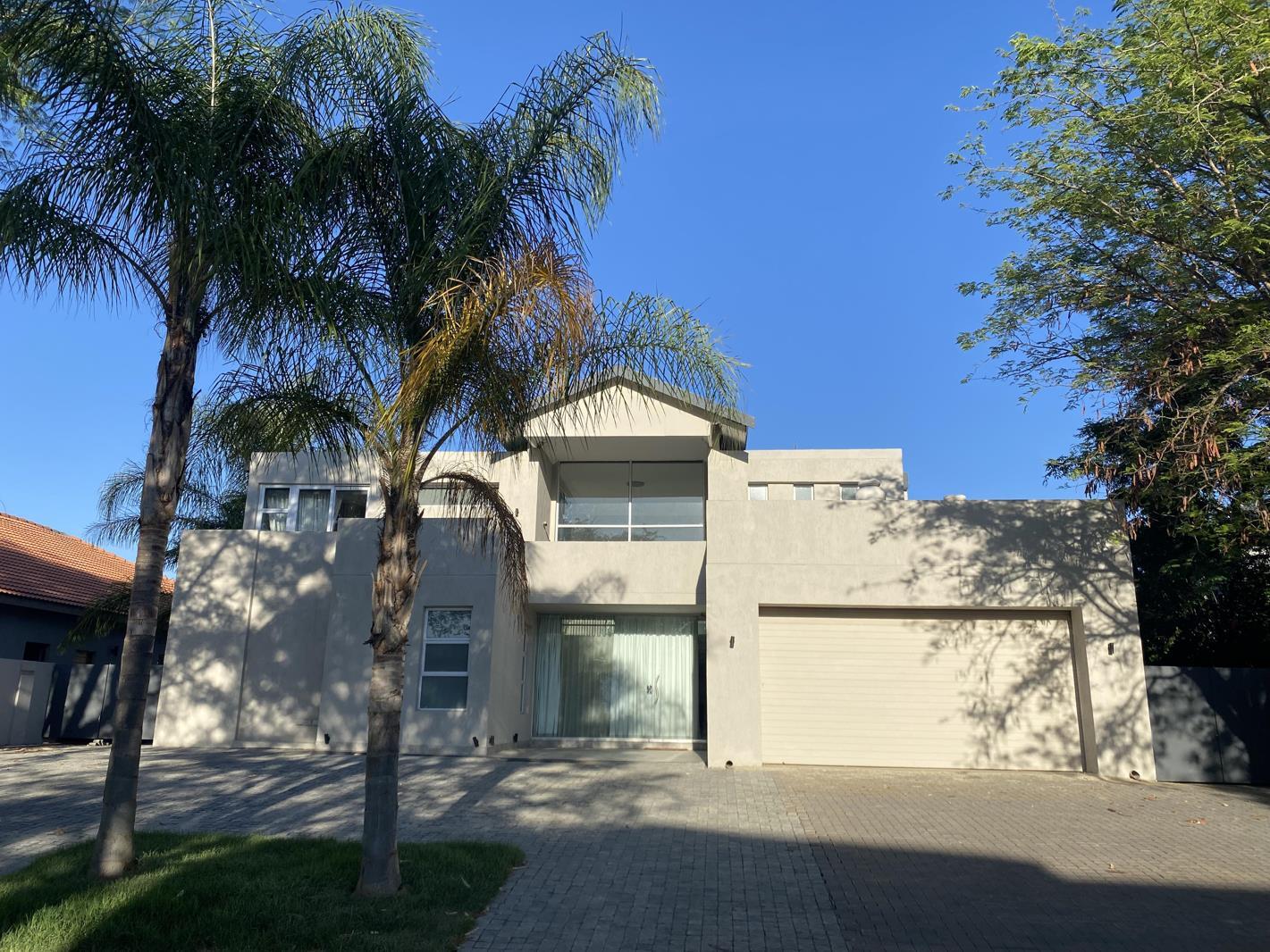 5 Bedroom House in The Islands Estate