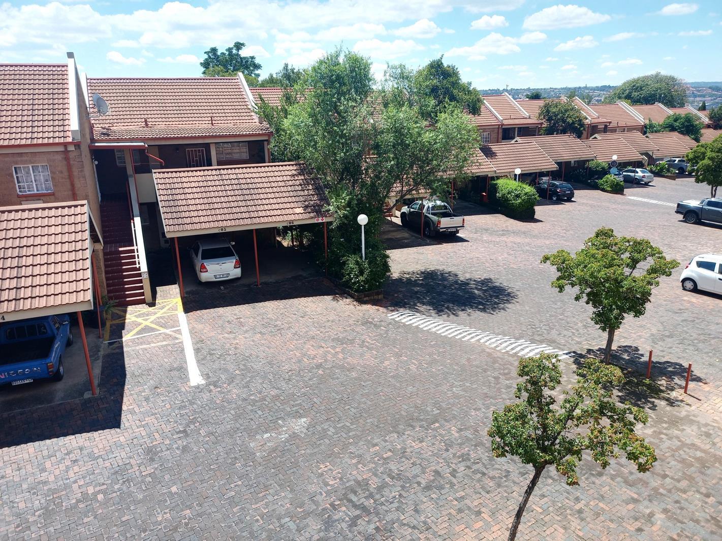 2 Bedroom Apartment in Centurion Central