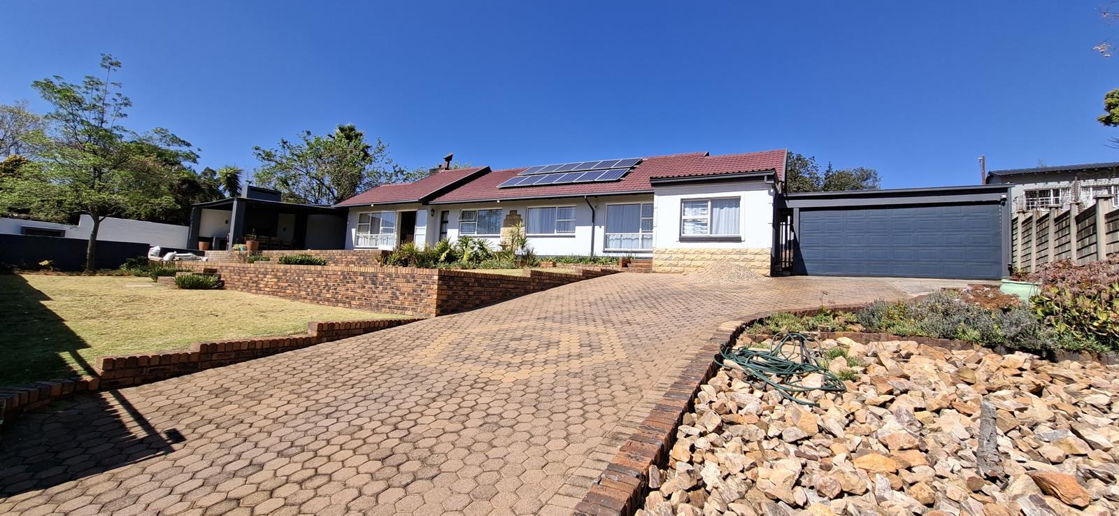 3 Bedroom House in Rangeview