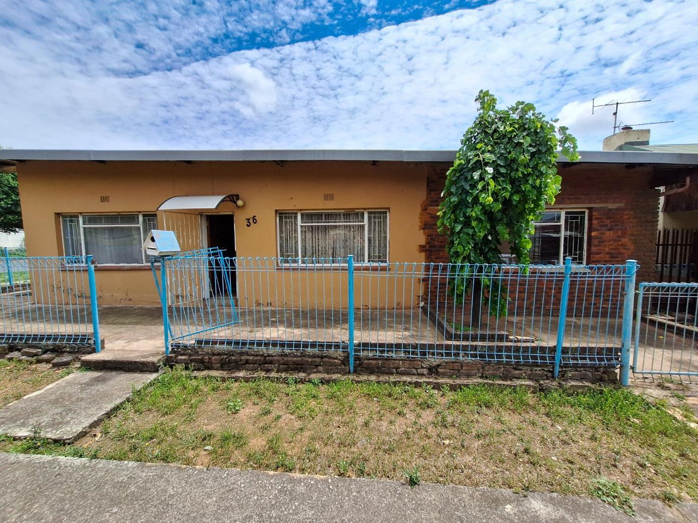 3 Bedroom House in Krugersdorp West